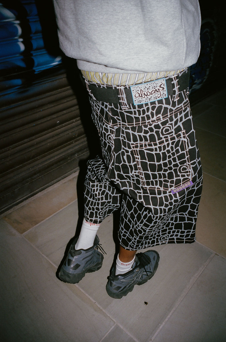 croc print denim shorts – always do what you should do