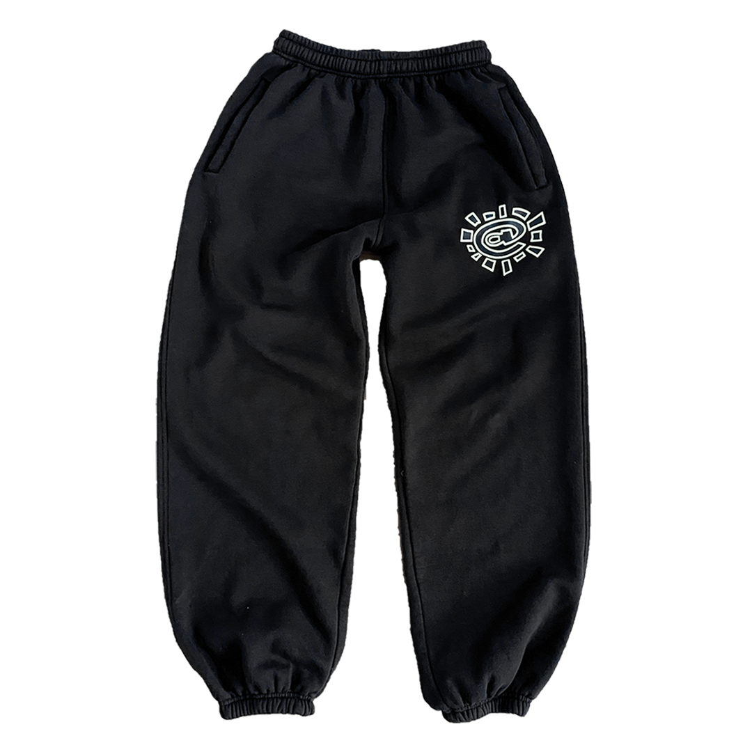 rel@xed black jogger – always do what you should do